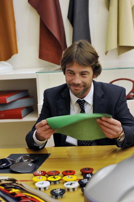 Jay Kay (Jamiroquai) visita la Ferrari