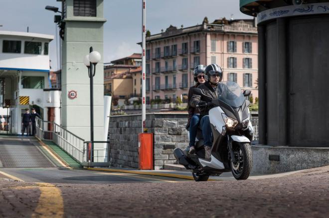 Yamaha X-Max 400