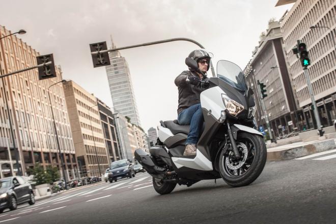 Yamaha X-Max 400
