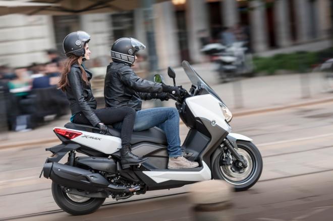 Yamaha X-Max 400