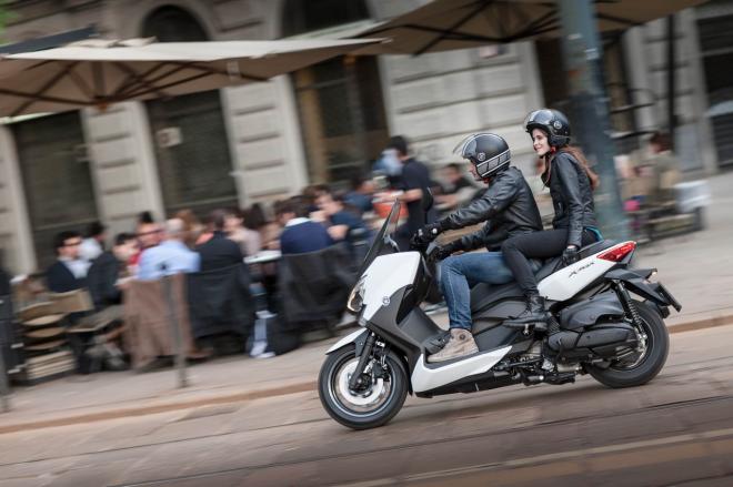 Yamaha X-Max 400
