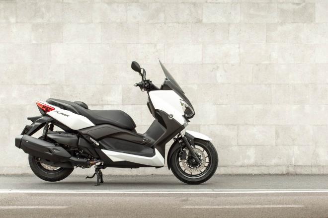 Yamaha X-Max 400
