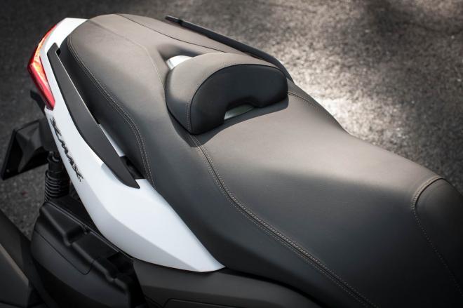 Yamaha X-Max 400