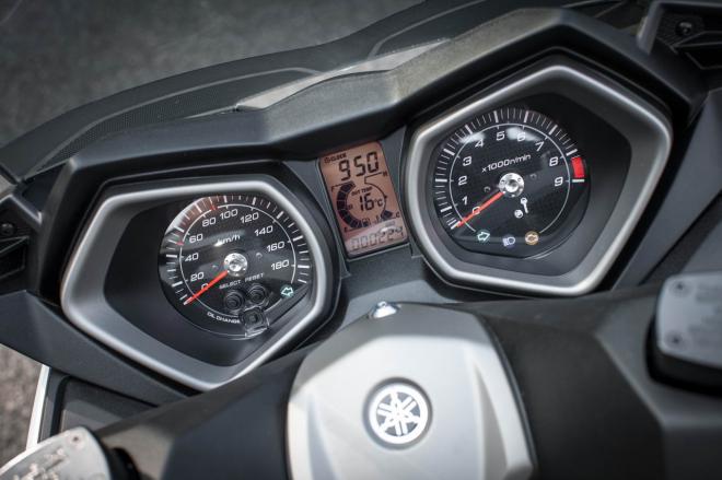 Yamaha X-Max 400