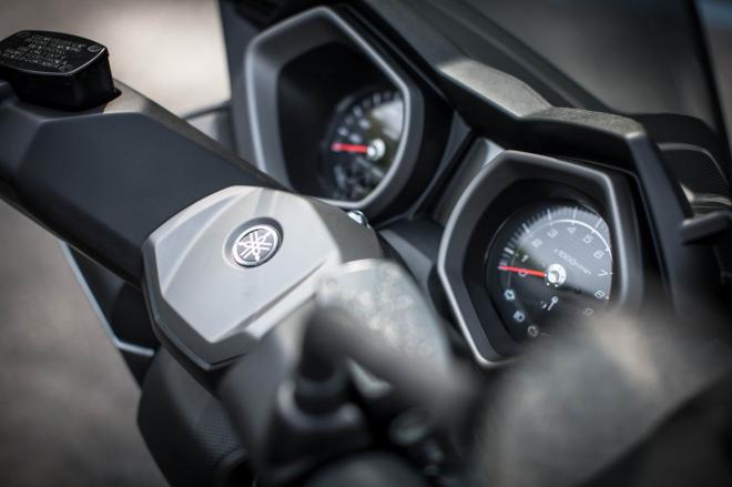 Yamaha X-Max 400