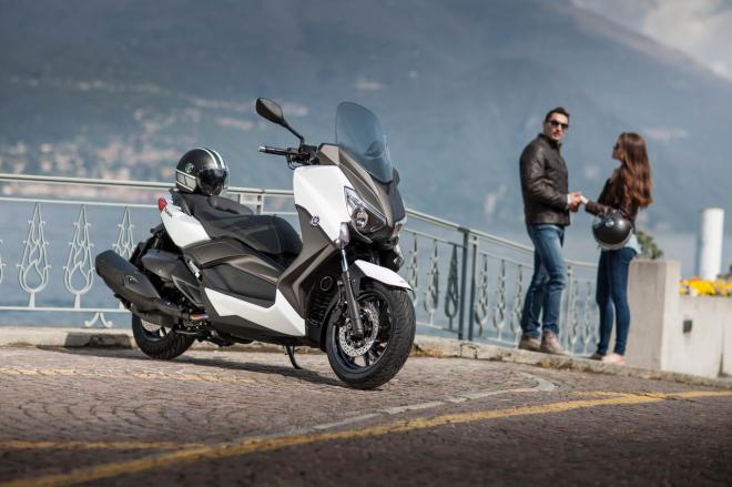 Yamaha X-Max 400
