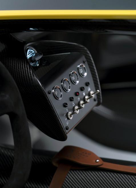 Aston Martin CC100 Speedster Concept