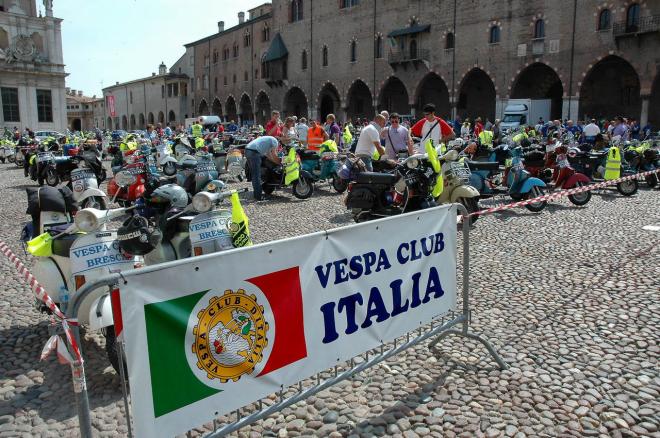 1000 km Vespistica