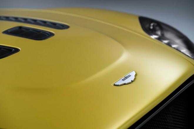 Aston Martin V12 Vantage S