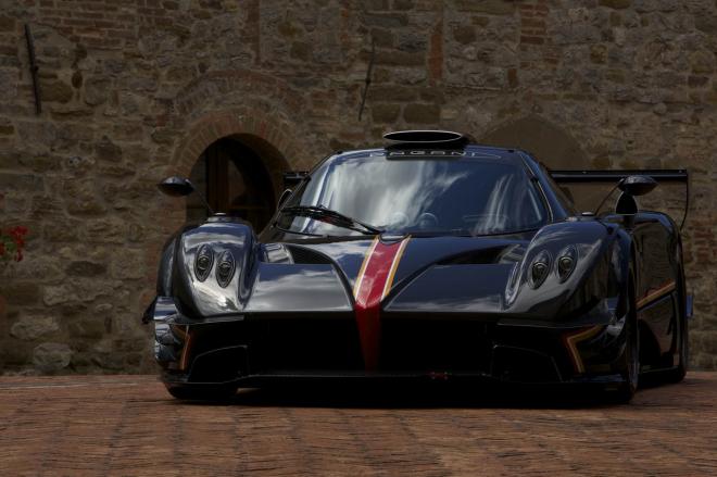 Pagani Zonda Revolucion