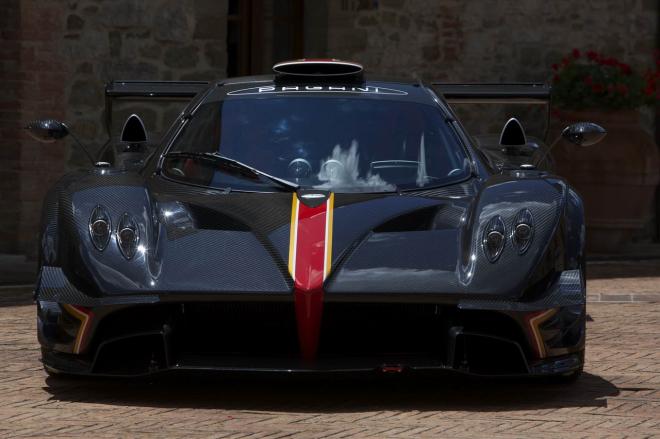 Pagani Zonda Revolucion