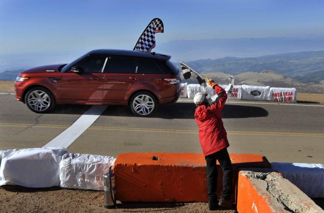 Range Rover Sport, la più veloce sul Pikes Peak