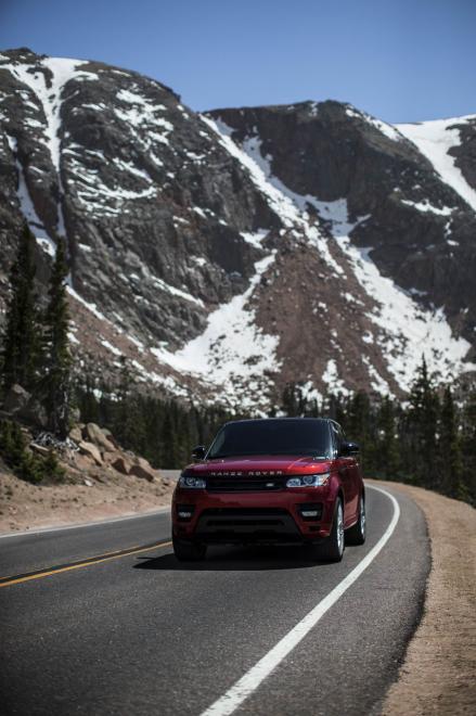 Range Rover Sport, la più veloce sul Pikes Peak