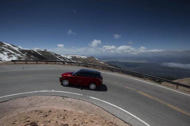Range Rover Sport, la più veloce sul Pikes Peak