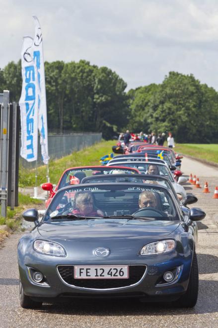 Mazda MX-5, una spider da record