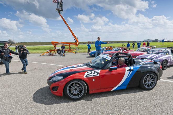 Mazda MX-5, una spider da record
