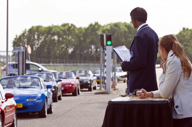 Mazda MX-5, una spider da record