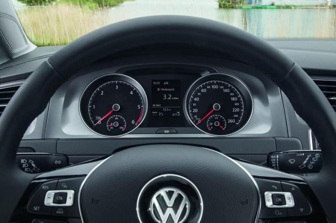Volkswagen Golf TDI BlueMotion