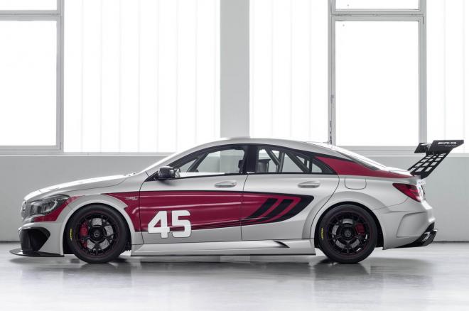 Mercedes CLA 45 AMG Racing Series