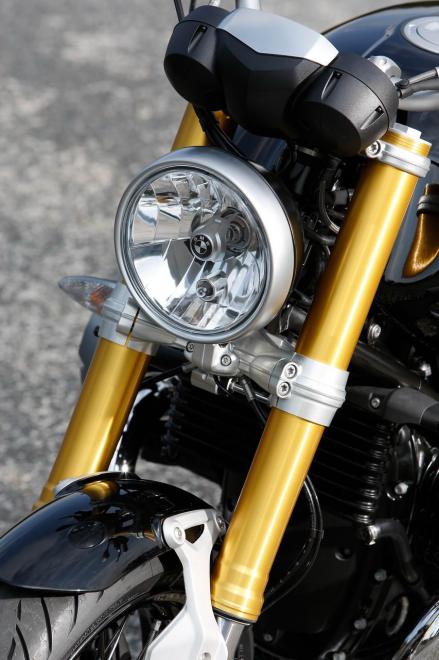 BMW R nineT