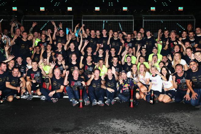 Sebastian Vettel nella storia: suo il Mondiale F1 2013, il quarto consecutivo