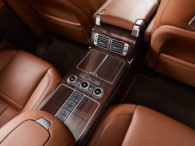 Range Rover a passo lungo e Autobiography Black
