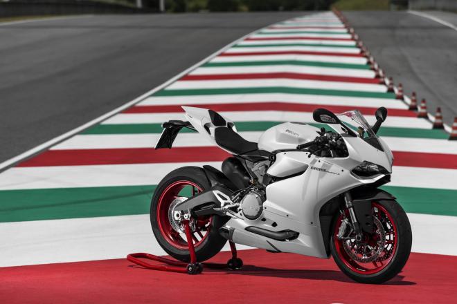 Ducati 899