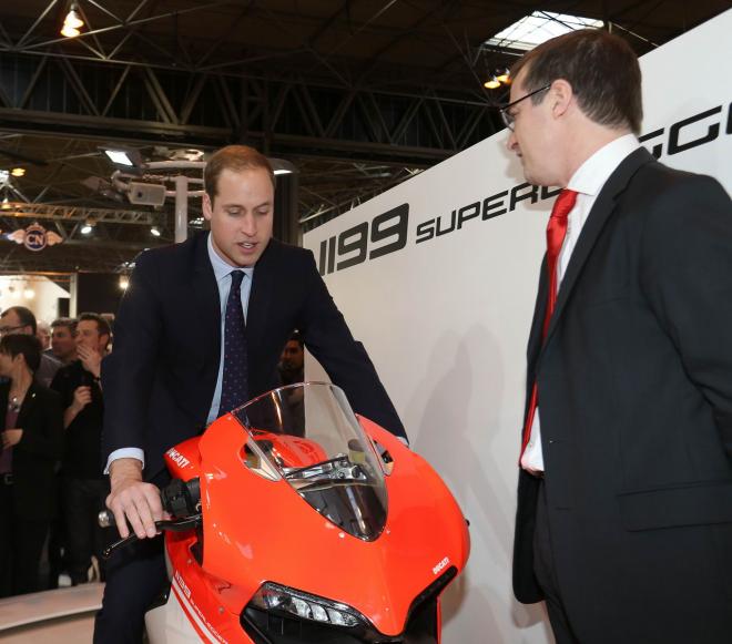 Il Principe William stregato dalle Ducati