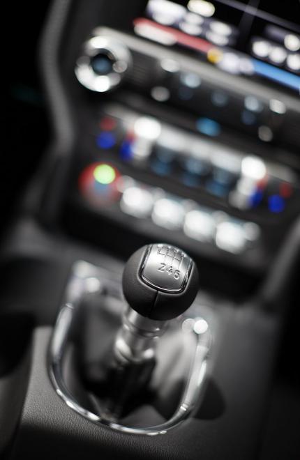 Ford Mustang 2015