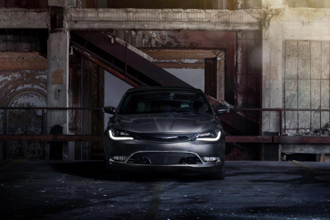 Chrysler 200C