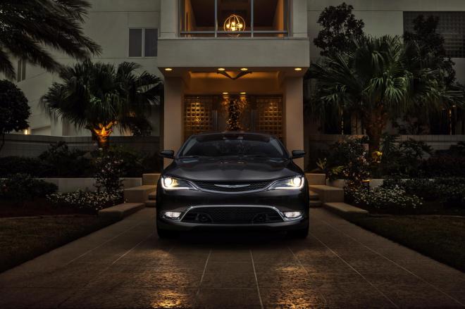 Chrysler 200C