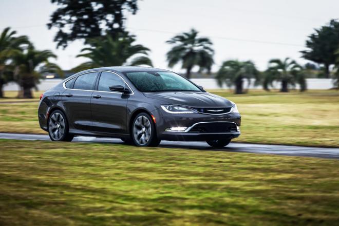 Chrysler 200C
