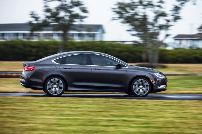 Chrysler 200C
