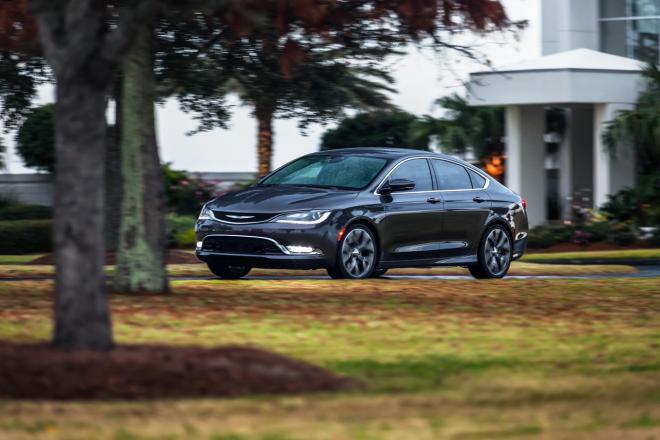 Chrysler 200C