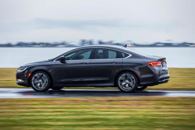 Chrysler 200C