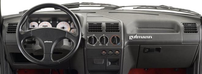 Peugeot 205 GTI Gutmann