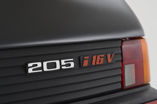 Peugeot 205 GTI Gutmann