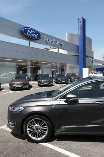 Ford Mondeo Vignale