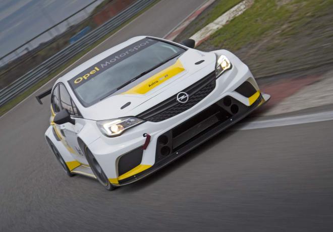 Opel Astra TCR