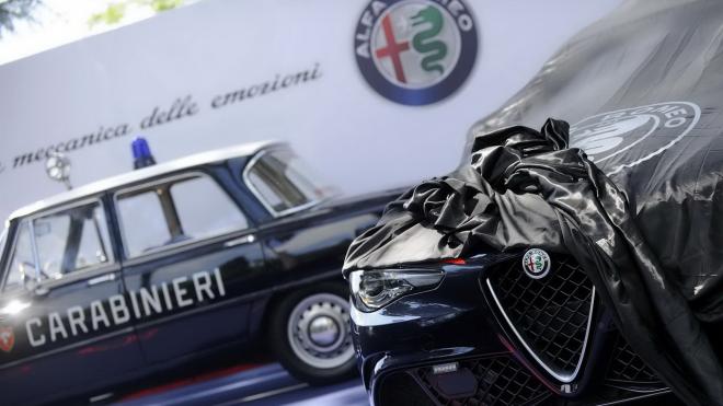 Alfa Romeo Giulia Quadifoglio Arma dei Carabinieri