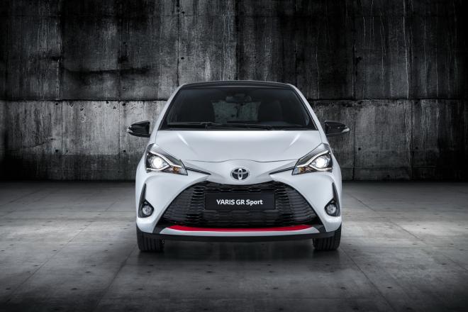 Toyota Yaris GR SPORT 