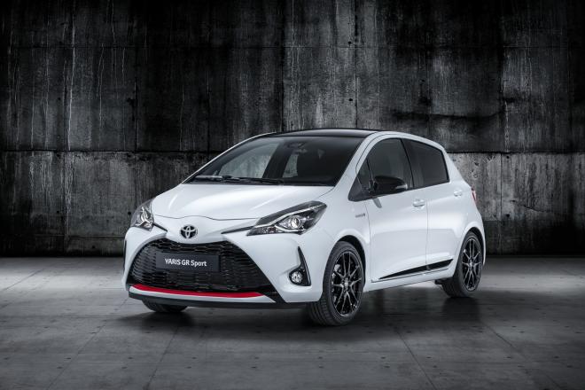 Toyota Yaris GR SPORT 