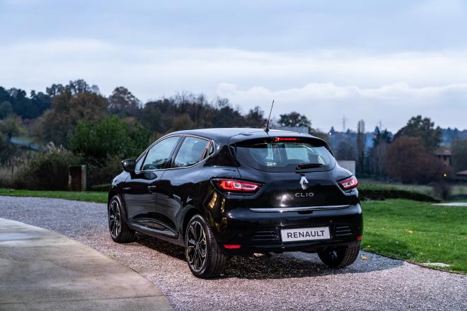 Renault Clio Moschino